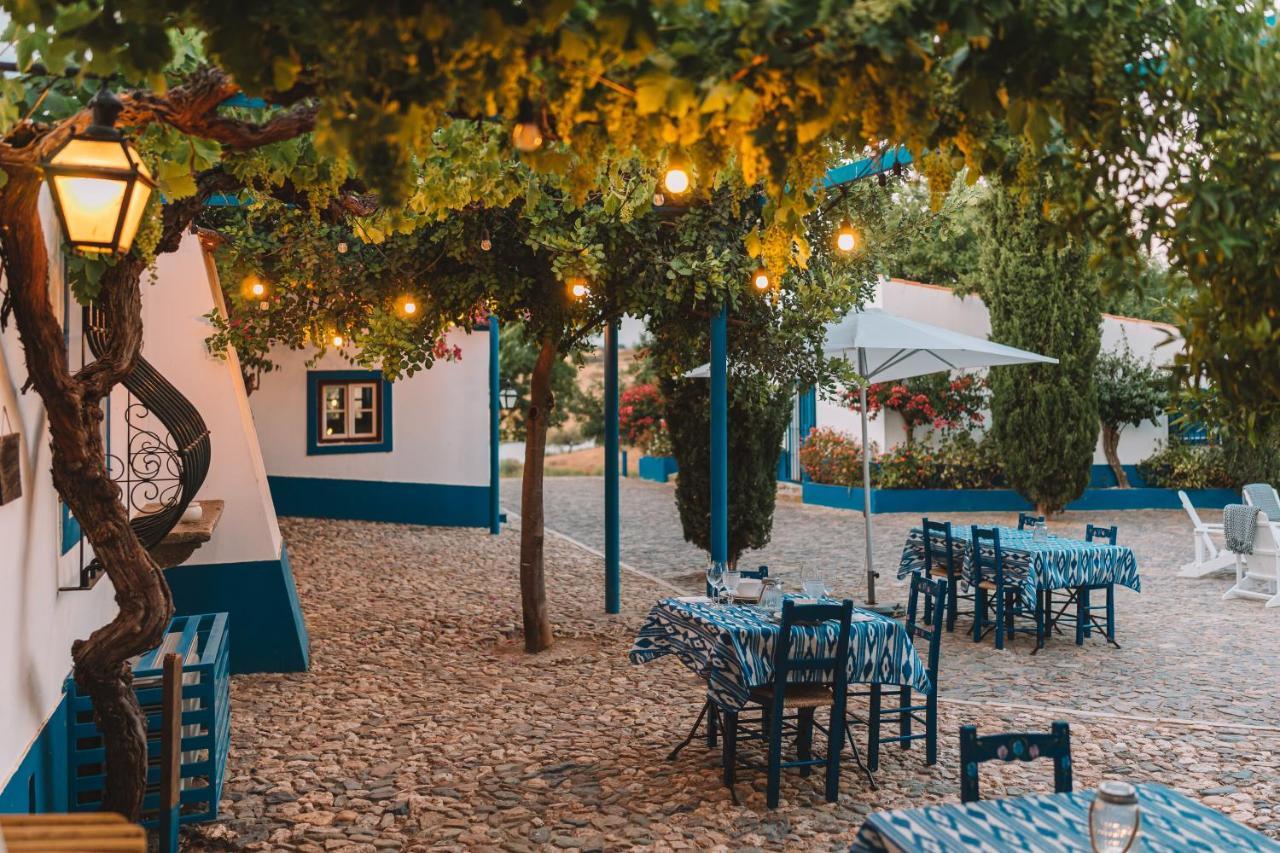 Vale Do Manantio Hotel Moura Ngoại thất bức ảnh