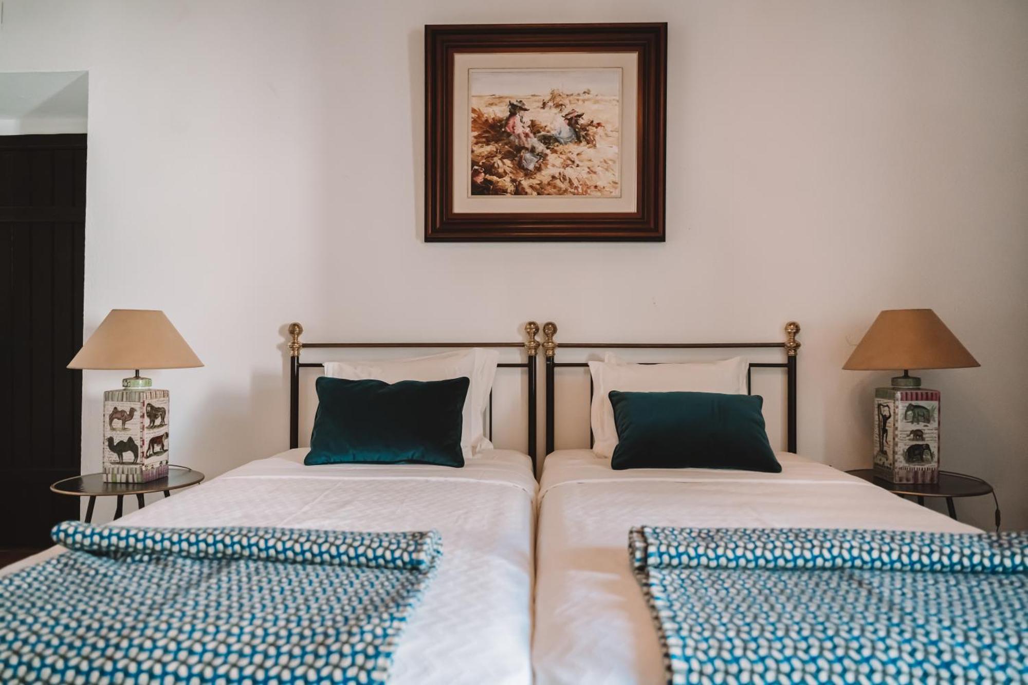 Vale Do Manantio Hotel Moura Ngoại thất bức ảnh